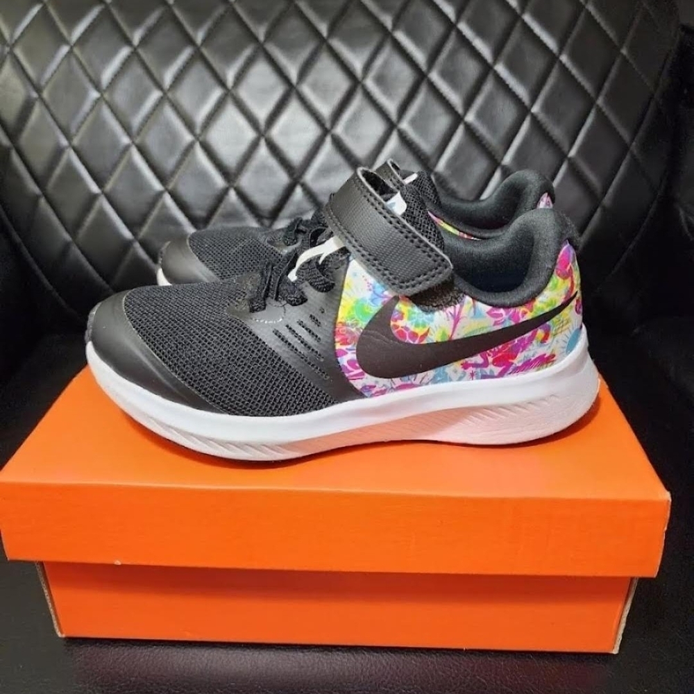 Nike Kids Black and Multicolor Sneakers